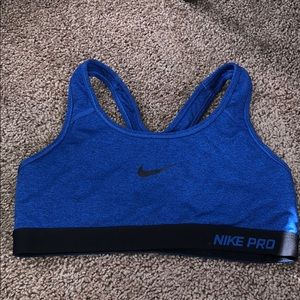 Nike Pro Sports Bra